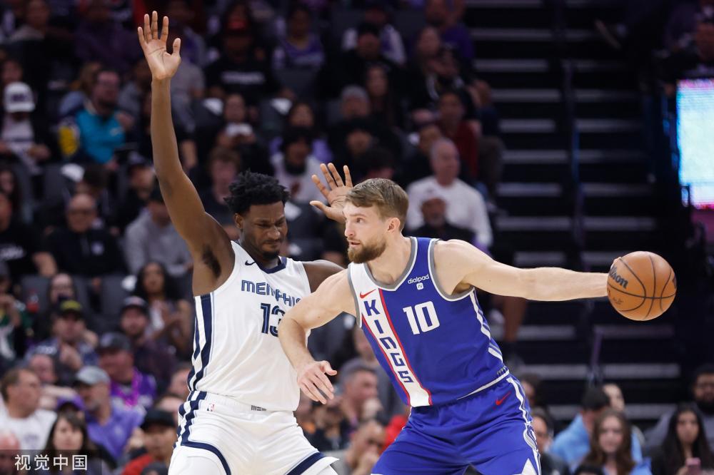 的赛季中 的赛季中