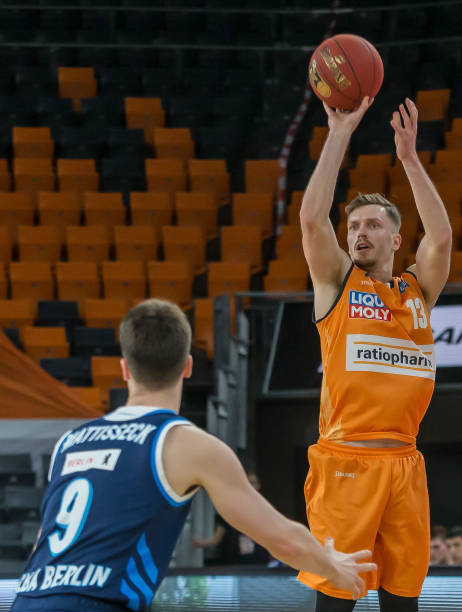 节更具观赏 节更具观赏